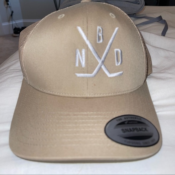 SnapBack Hat - Picture 4 of 4